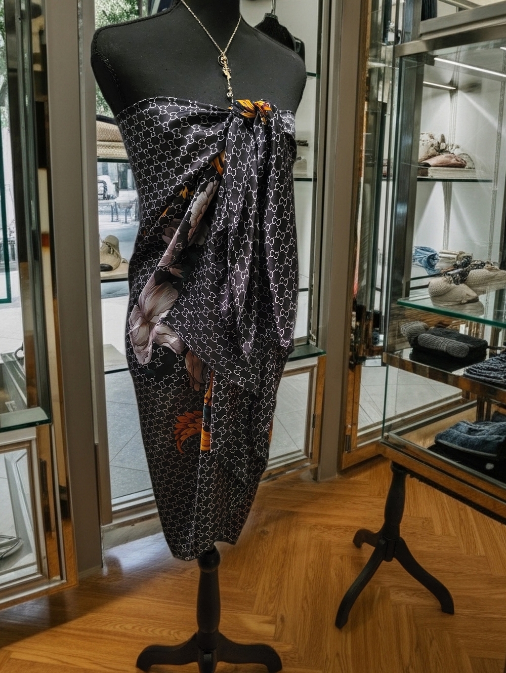 Oversized Black Baroque Print Silk-Like Scarf/Shawl/Hijab/Beach Cover Up NWOT